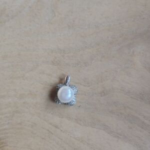 Silver and White Pearl Floral Pendant
